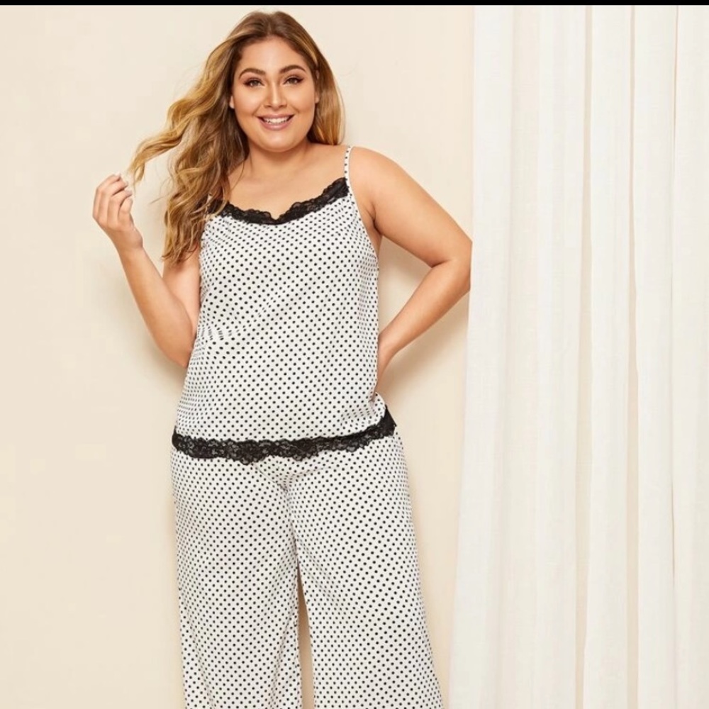 Cute Loungewear/ Pyjama set with lace